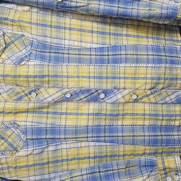 Button down top - Picture 4 of 5